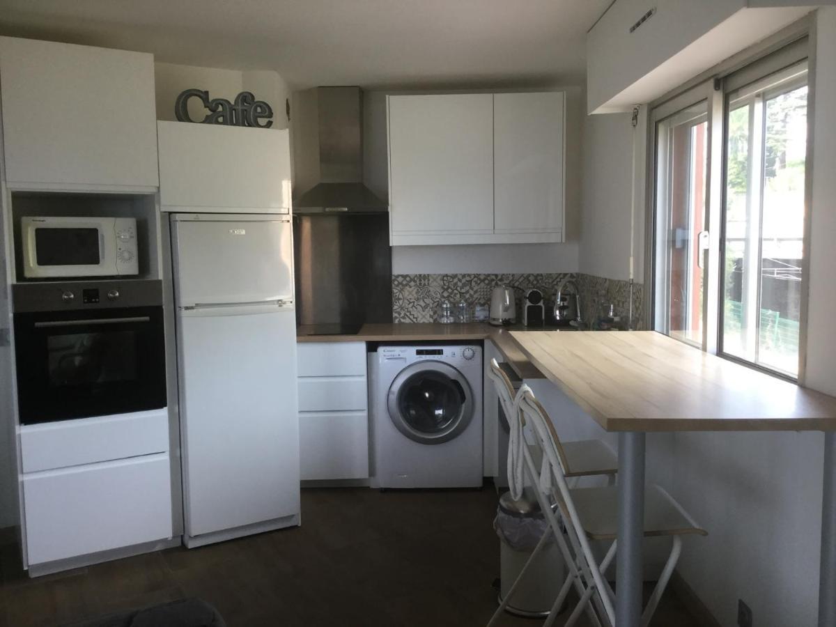 Magnifique Appartement Pied Dans L'Eau Cannes Bagian luar foto